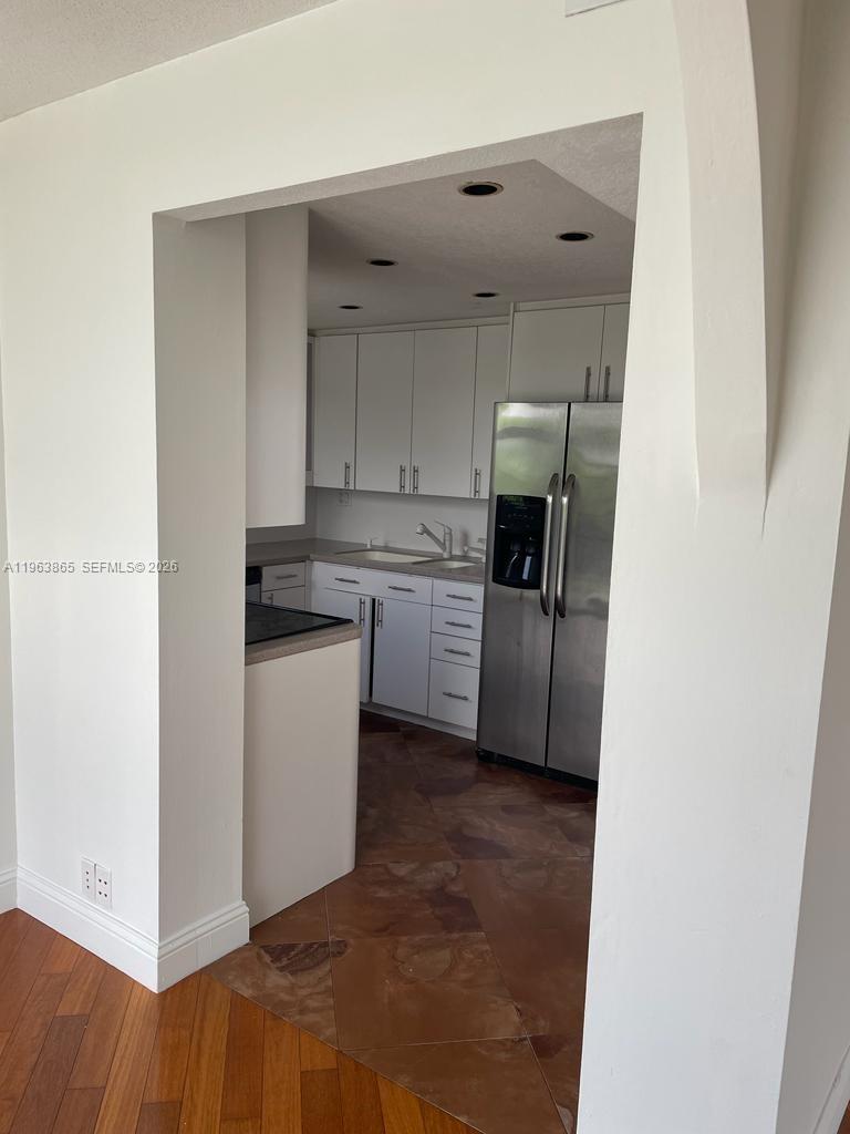 image Brickell Place I39