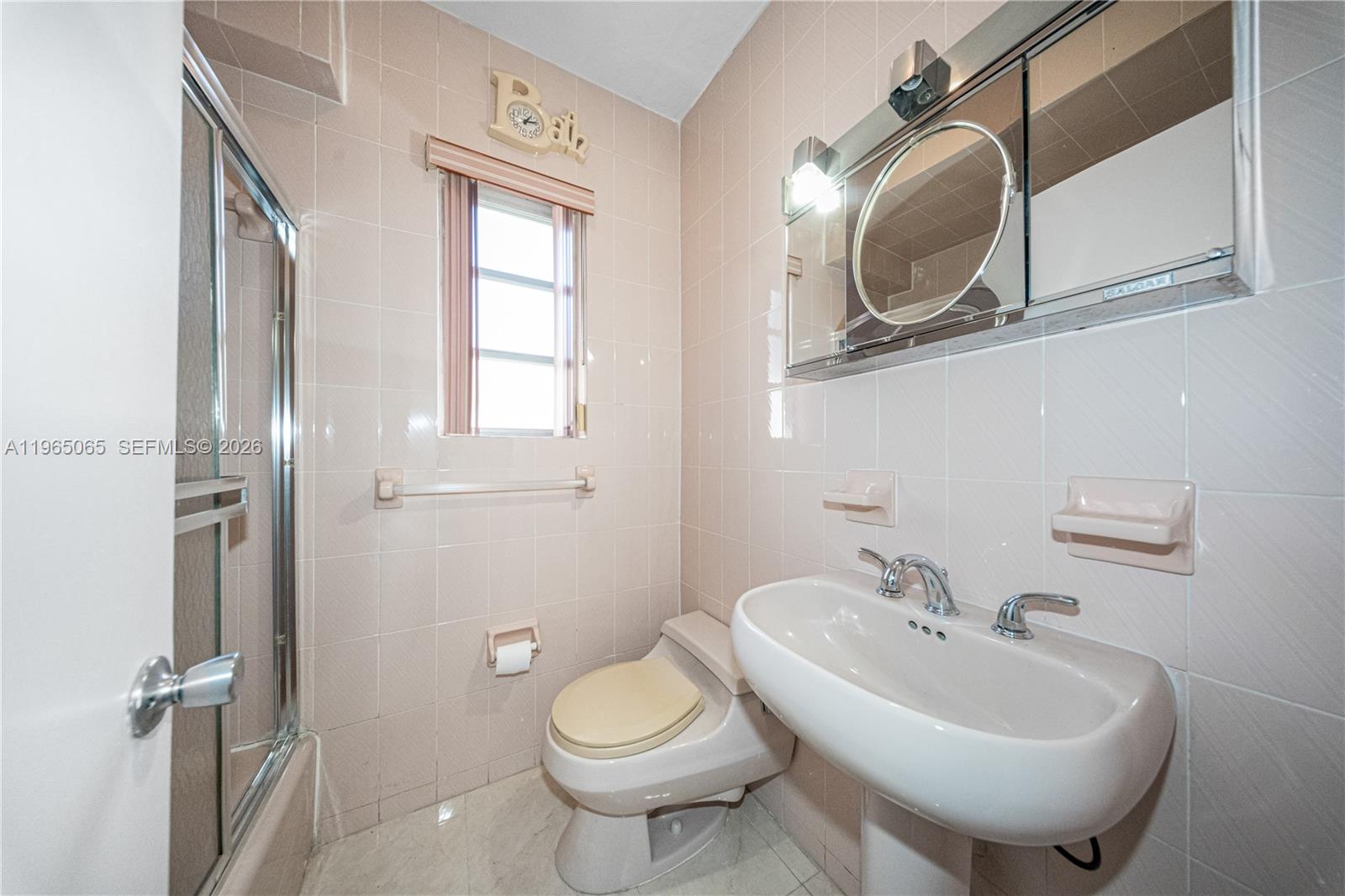 3330 SW 2nd St Miami, FL 33135