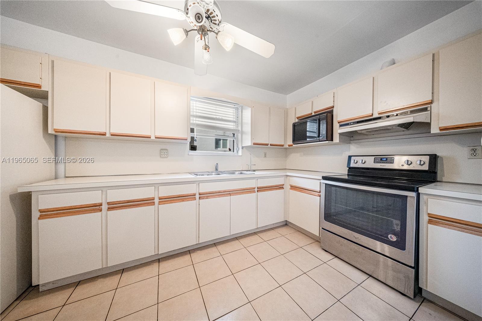 3330 SW 2nd St Miami, FL 33135