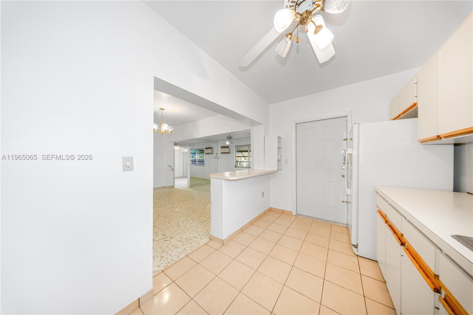 3330 SW 2nd St Miami, FL 33135