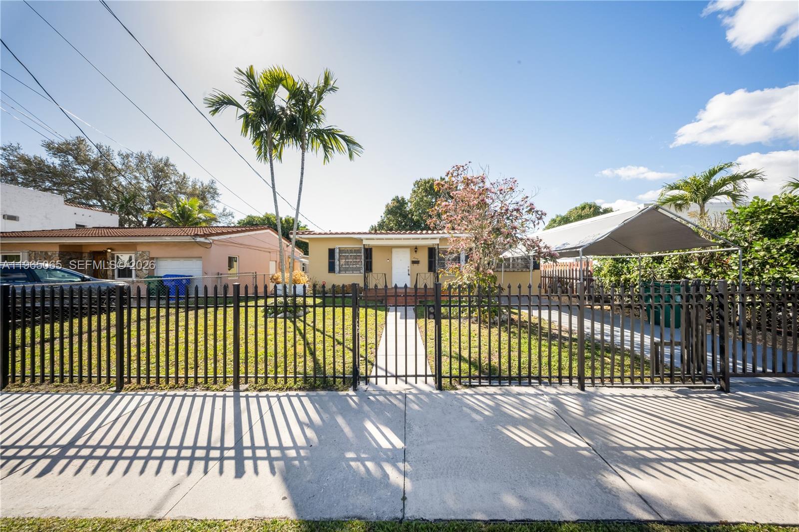 3330 SW 2nd St Miami, FL 33135