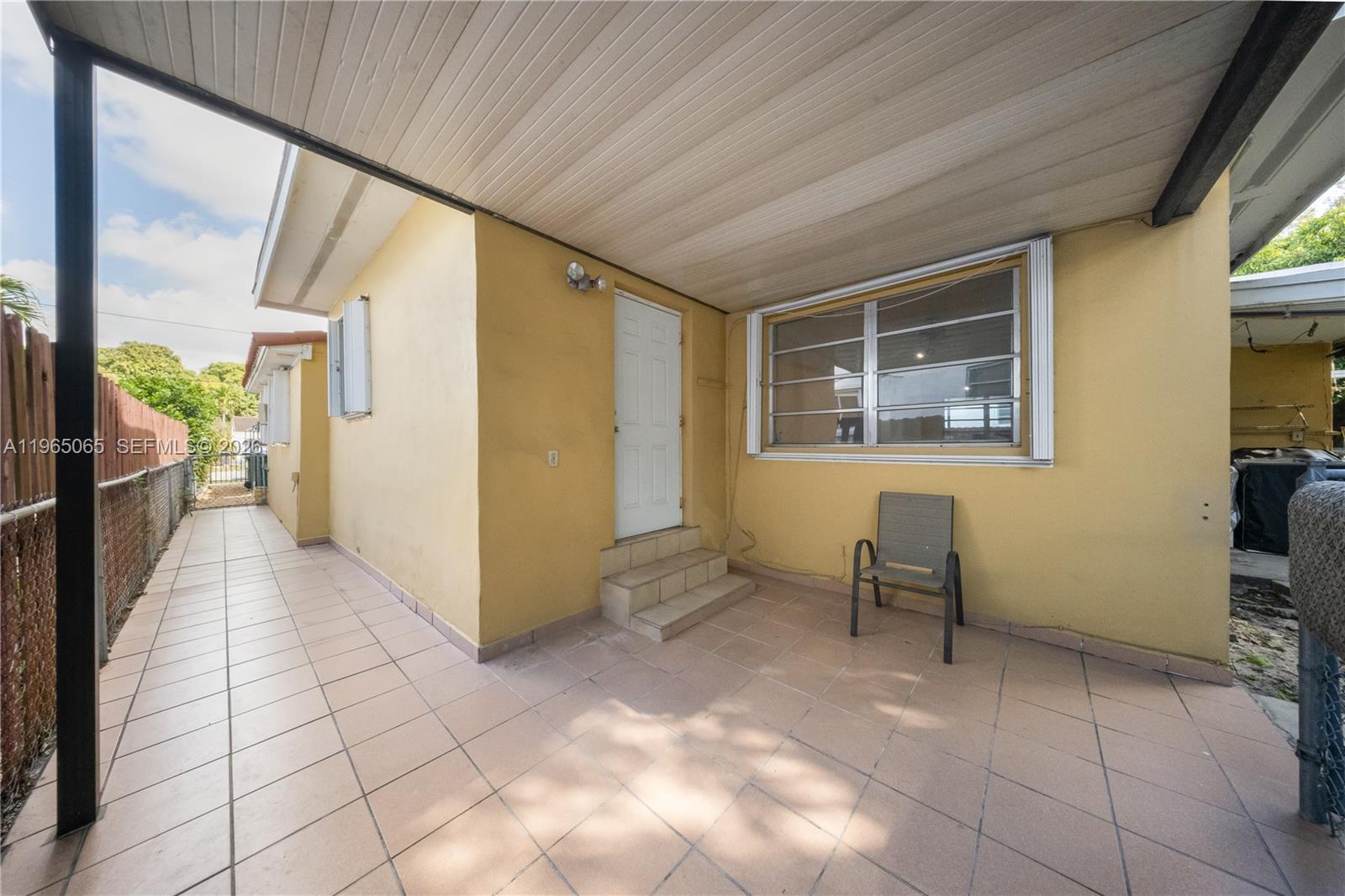 3330 SW 2nd St Miami, FL 33135