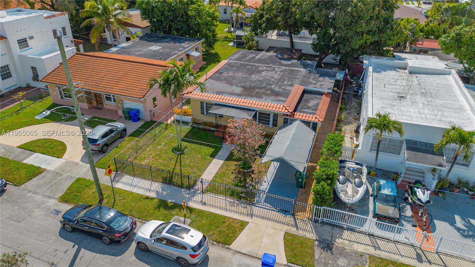 3330 SW 2nd St Miami, FL 33135