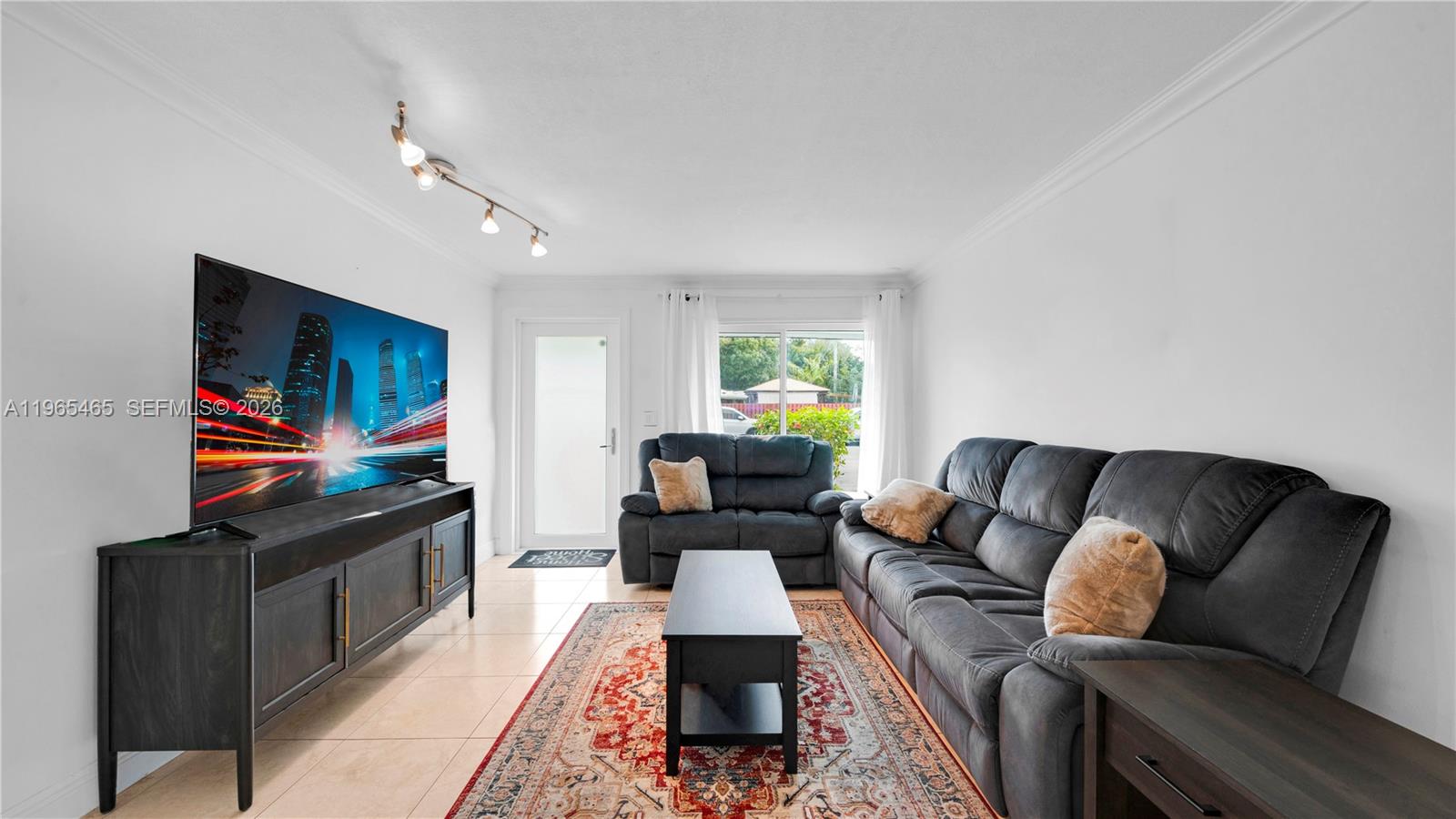 3036 N 58th Ave Hollywood, FL 33021