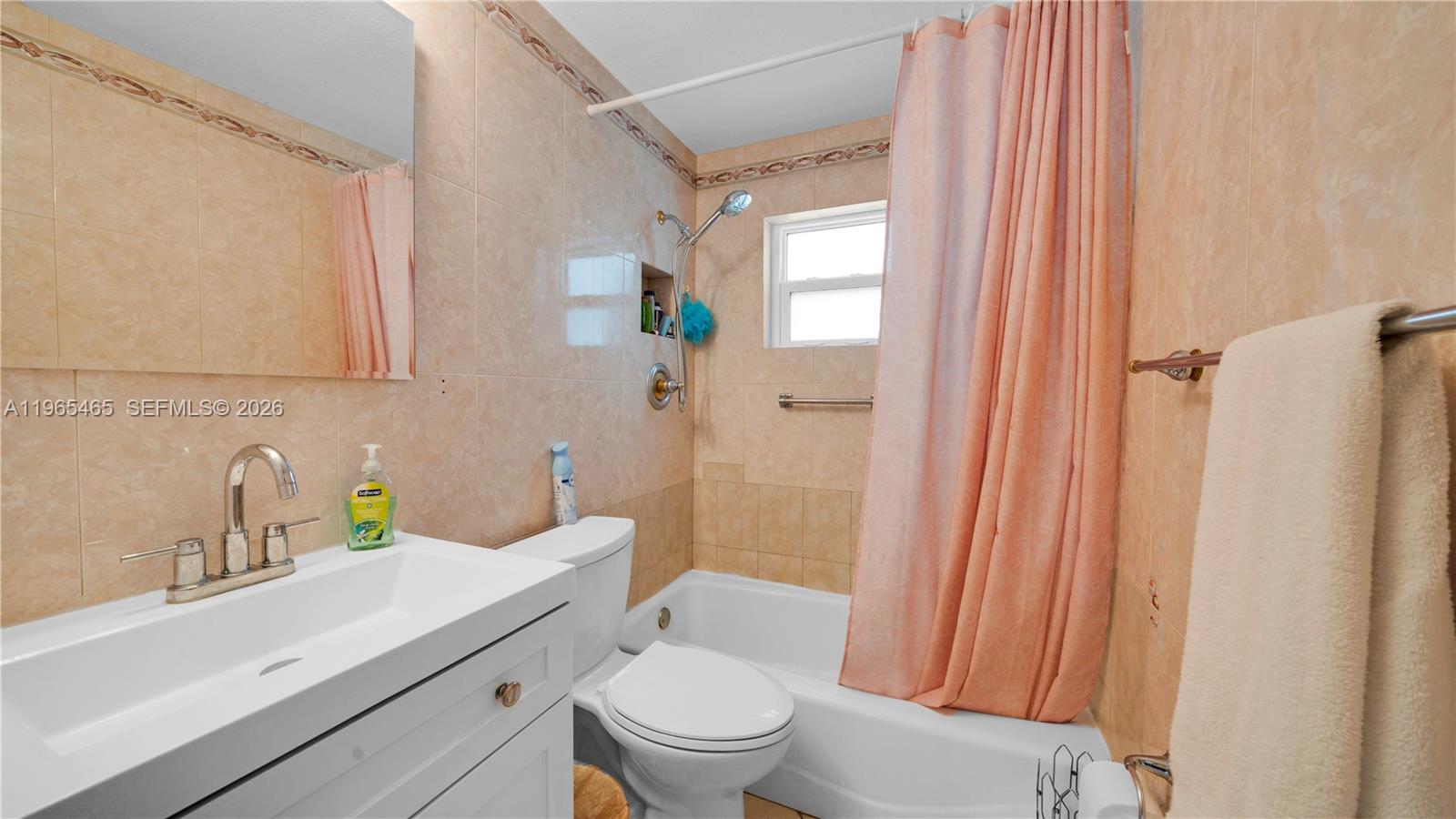 3036 N 58th Ave Hollywood, FL 33021