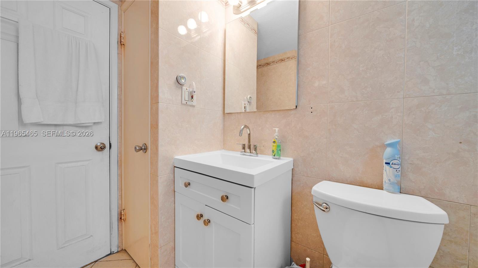 3036 N 58th Ave Hollywood, FL 33021