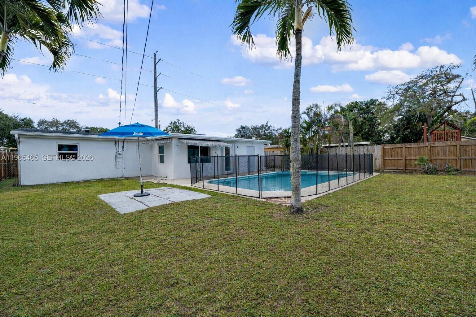 3036 N 58th Ave Hollywood, FL 33021