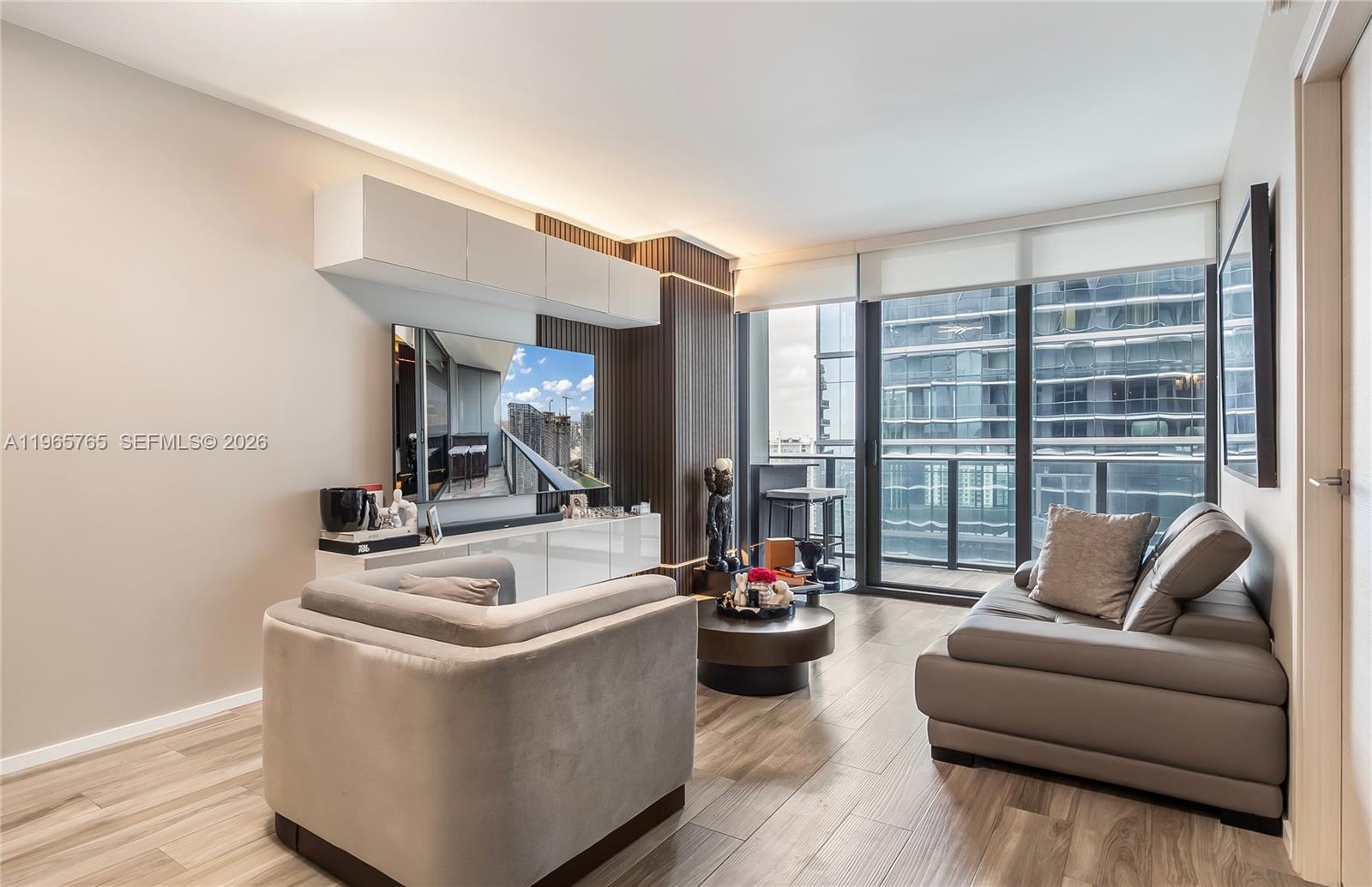 801 S Miami Ave #4407 Miami, FL 33130