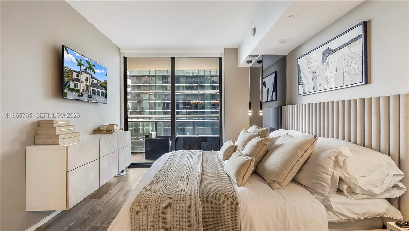 801 S Miami Ave #4407 Miami, FL 33130