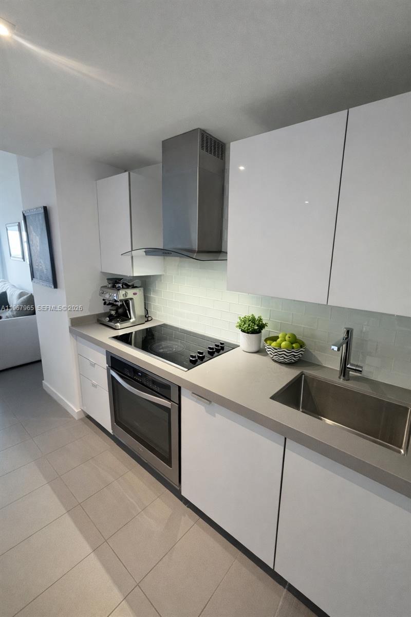 1600 NE 1st Ave #1714