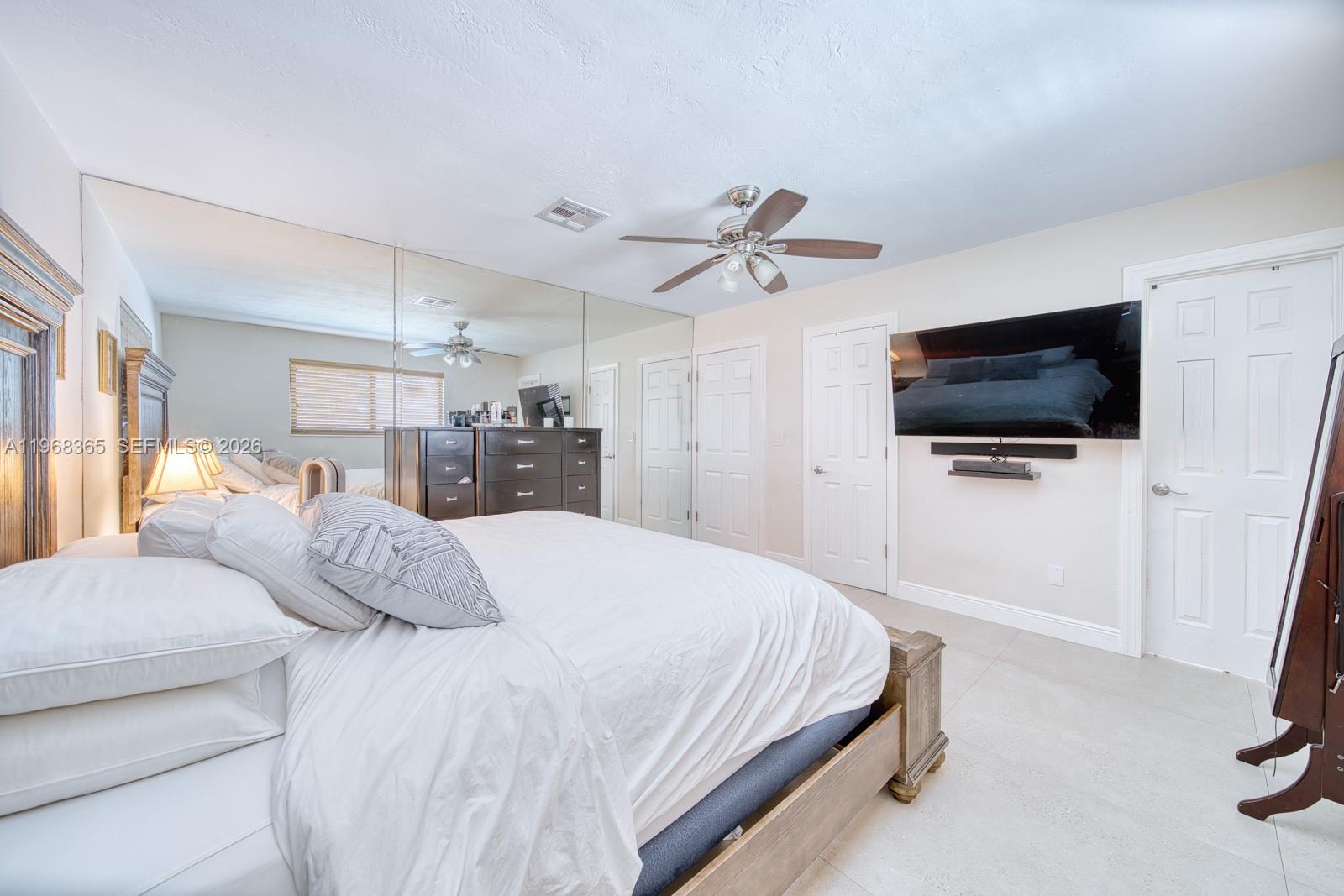 8245 SW 149th Dr Palmetto Bay, FL 33158