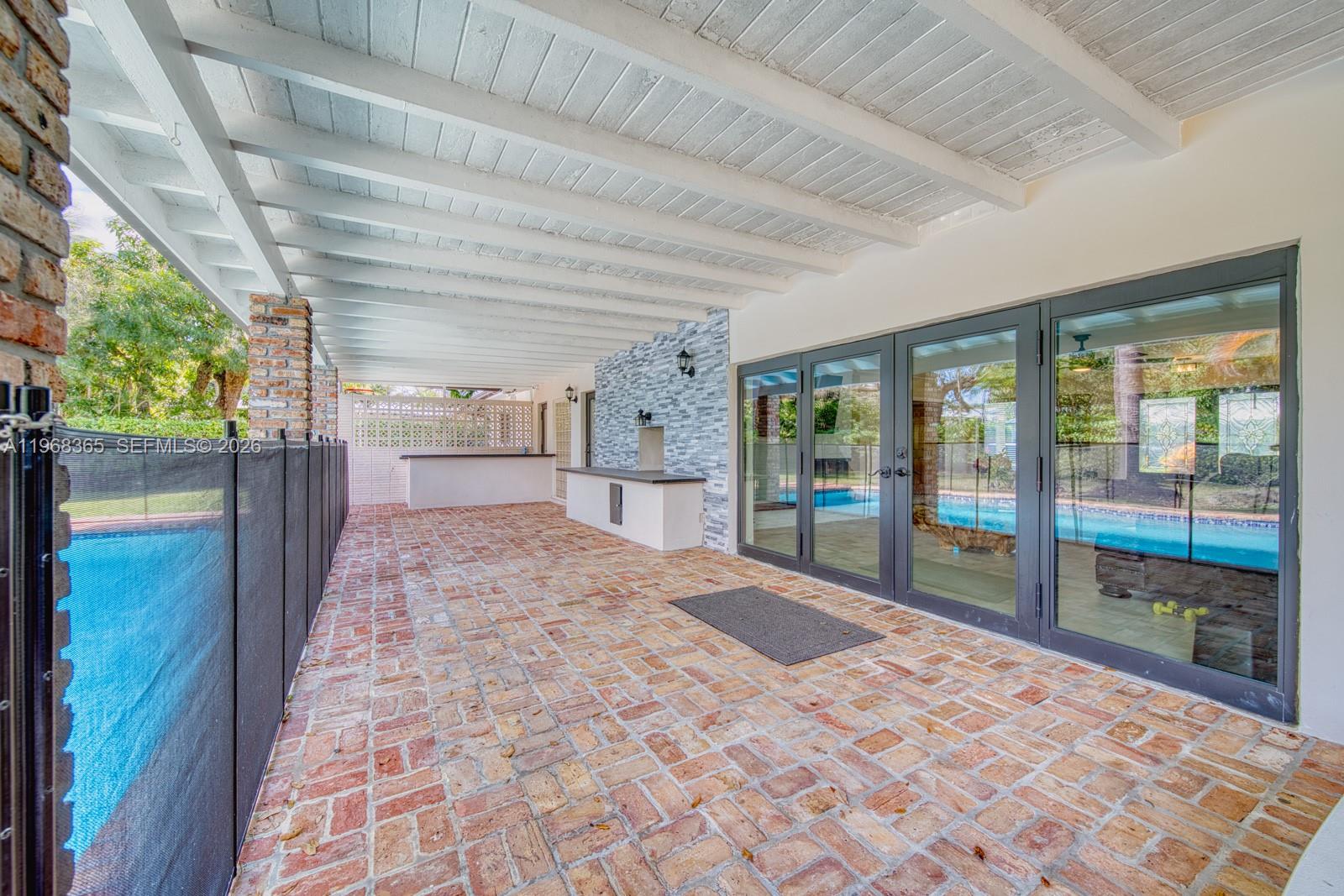 8245 SW 149th Dr Palmetto Bay, FL 33158