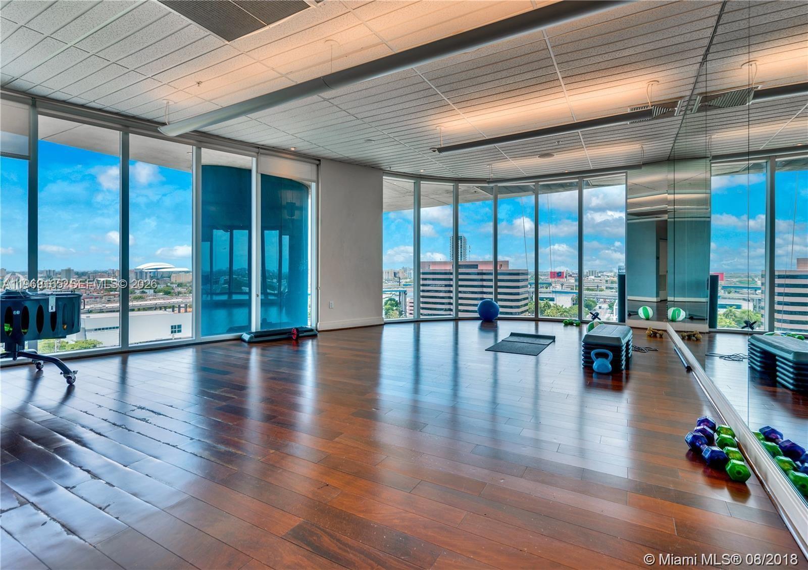 image Latitude on the River22