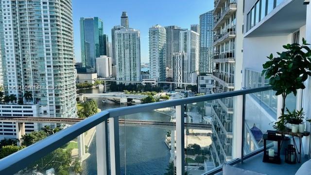 image Latitude on the River3