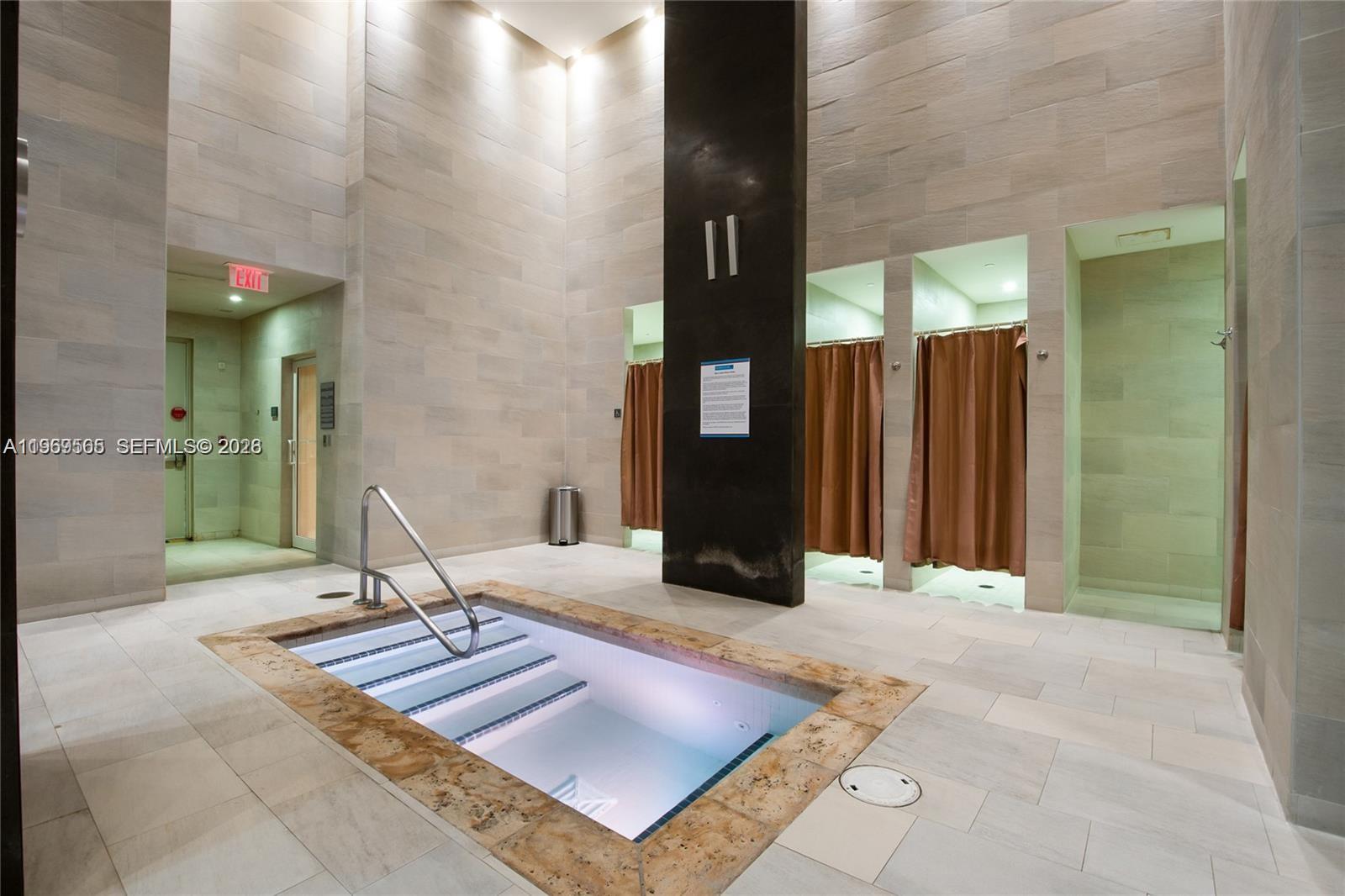 1830 S Ocean Dr #2701 Hallandale Beach, FL 33009