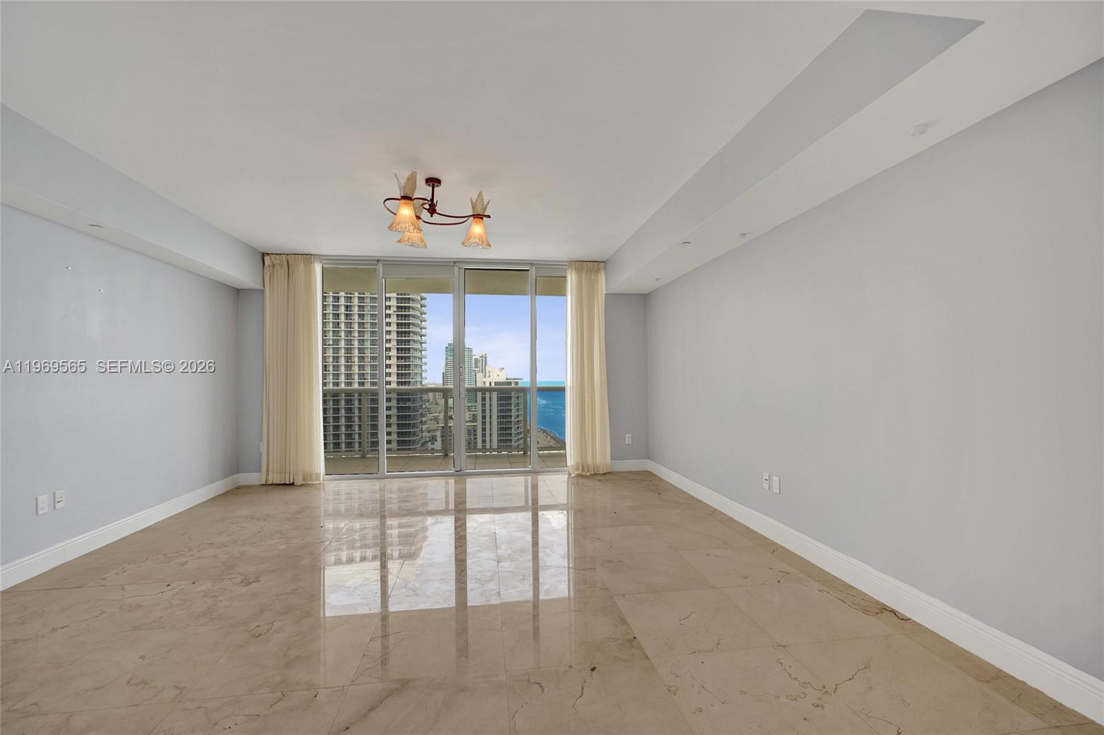 1830 S Ocean Dr #2701 Hallandale Beach, FL 33009