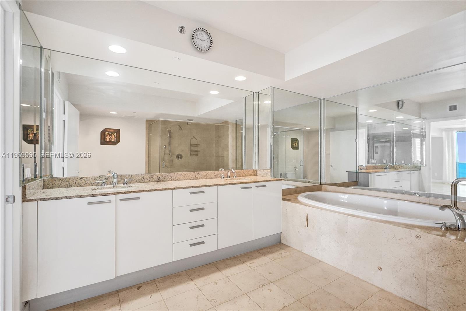 1830 S Ocean Dr #2701 Hallandale Beach, FL 33009