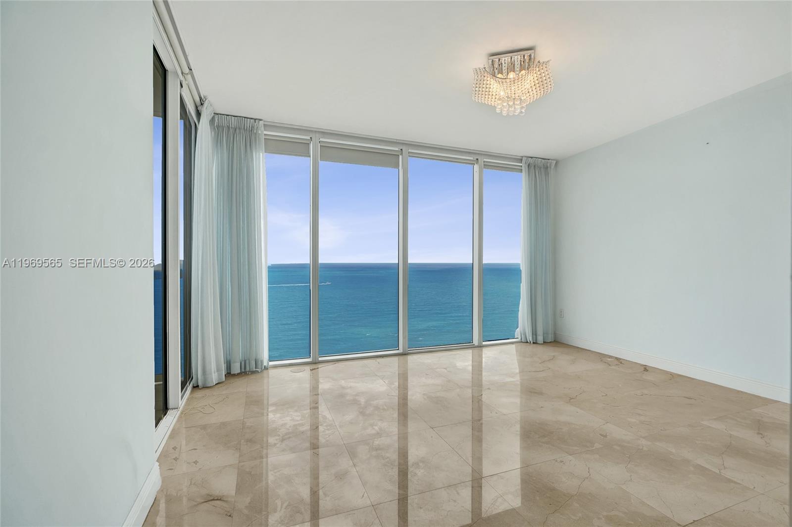 1830 S Ocean Dr #2701 Hallandale Beach, FL 33009