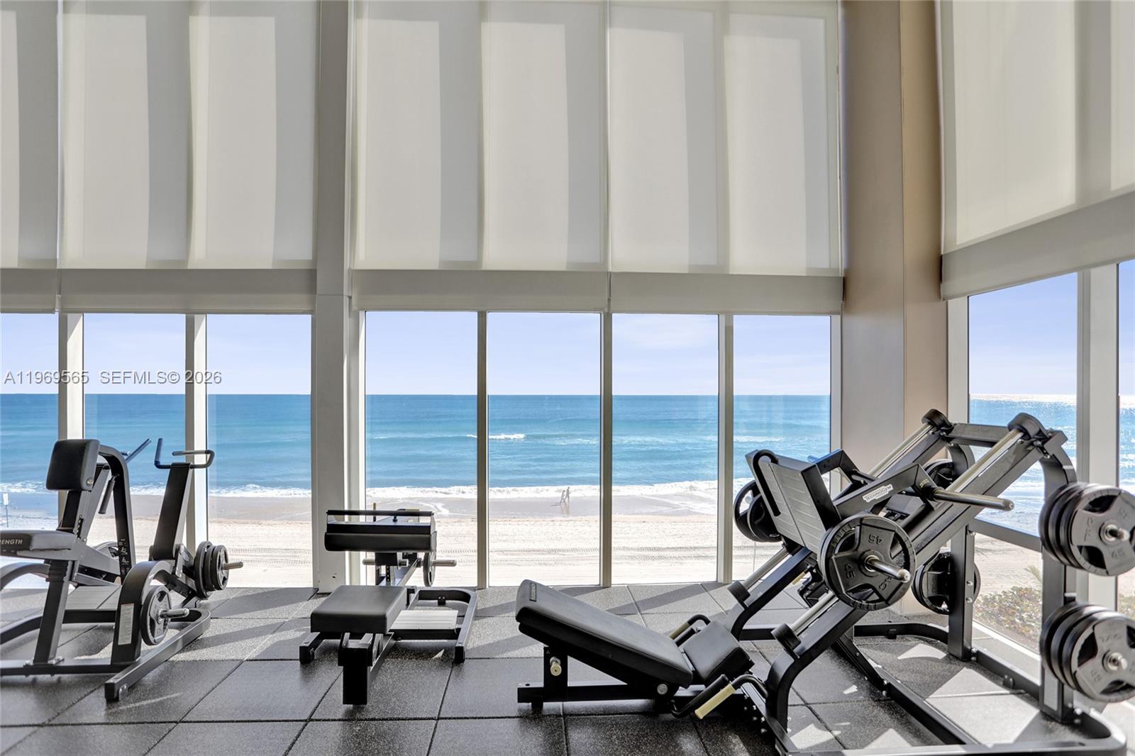 1830 S Ocean Dr #2701 Hallandale Beach, FL 33009