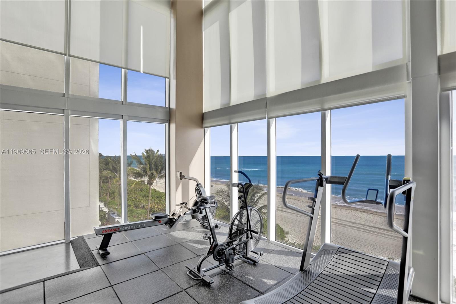 1830 S Ocean Dr #2701 Hallandale Beach, FL 33009