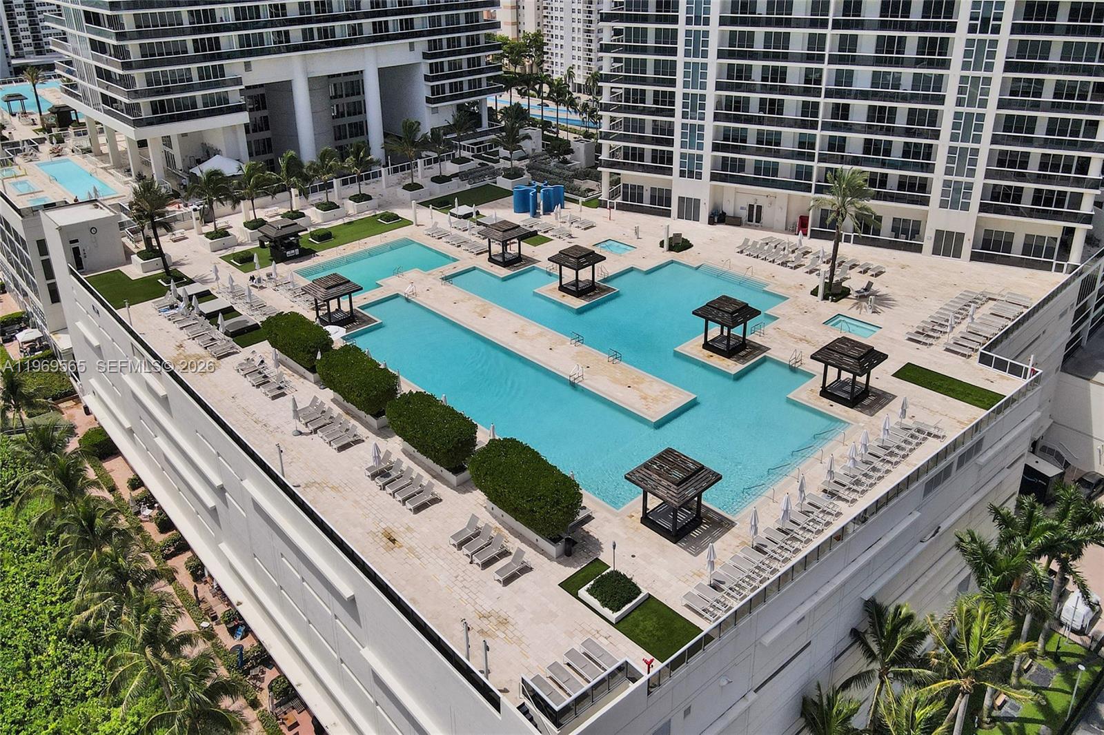 1830 S Ocean Dr #2701 Hallandale Beach, FL 33009