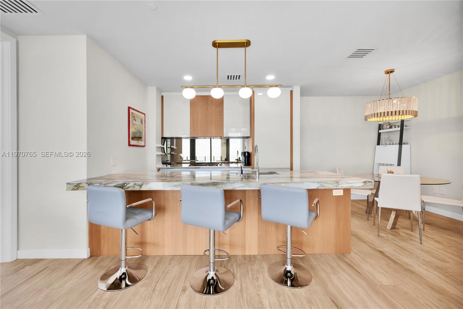 2831 S Bayshore Dr #2201 Miami, FL 33133