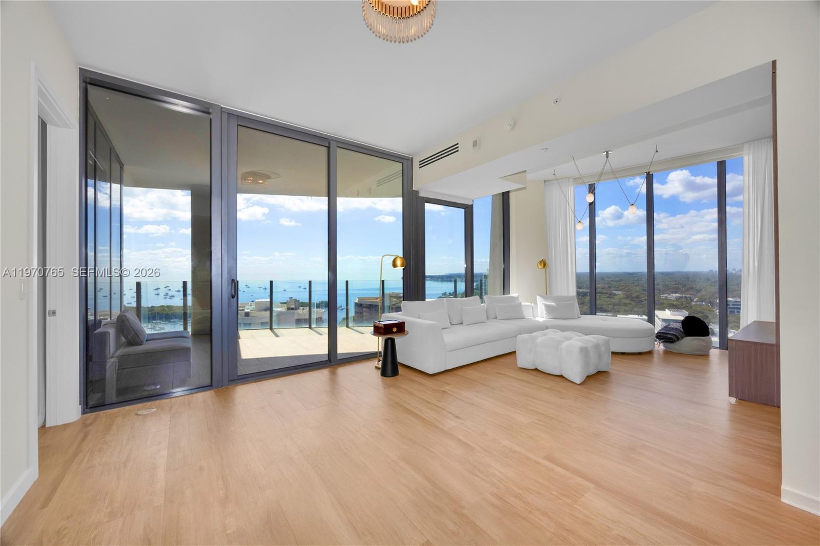 2831 S Bayshore Dr #2201 Miami, FL 33133