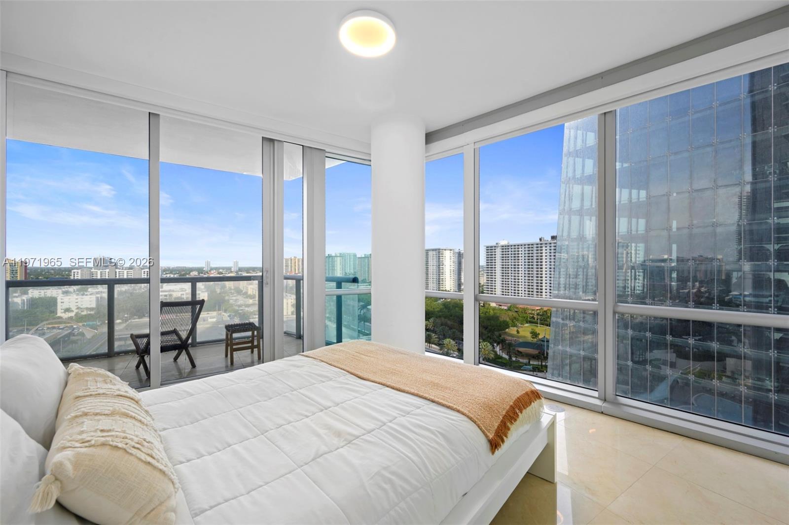 17121 Collins Ave #1508 Sunny Isles Beach, FL 33160