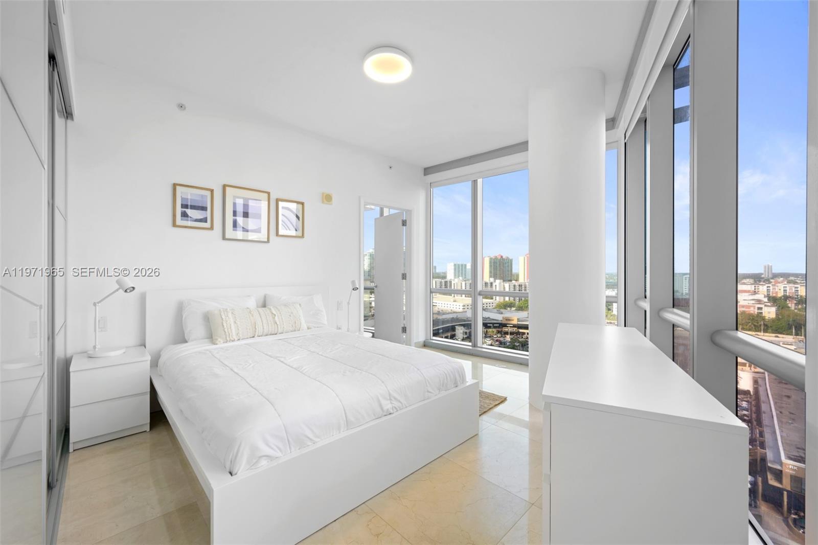 17121 Collins Ave #1508 Sunny Isles Beach, FL 33160