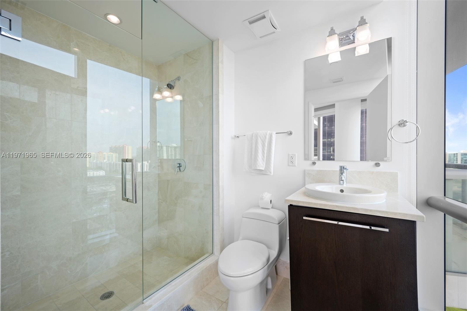 17121 Collins Ave #1508 Sunny Isles Beach, FL 33160