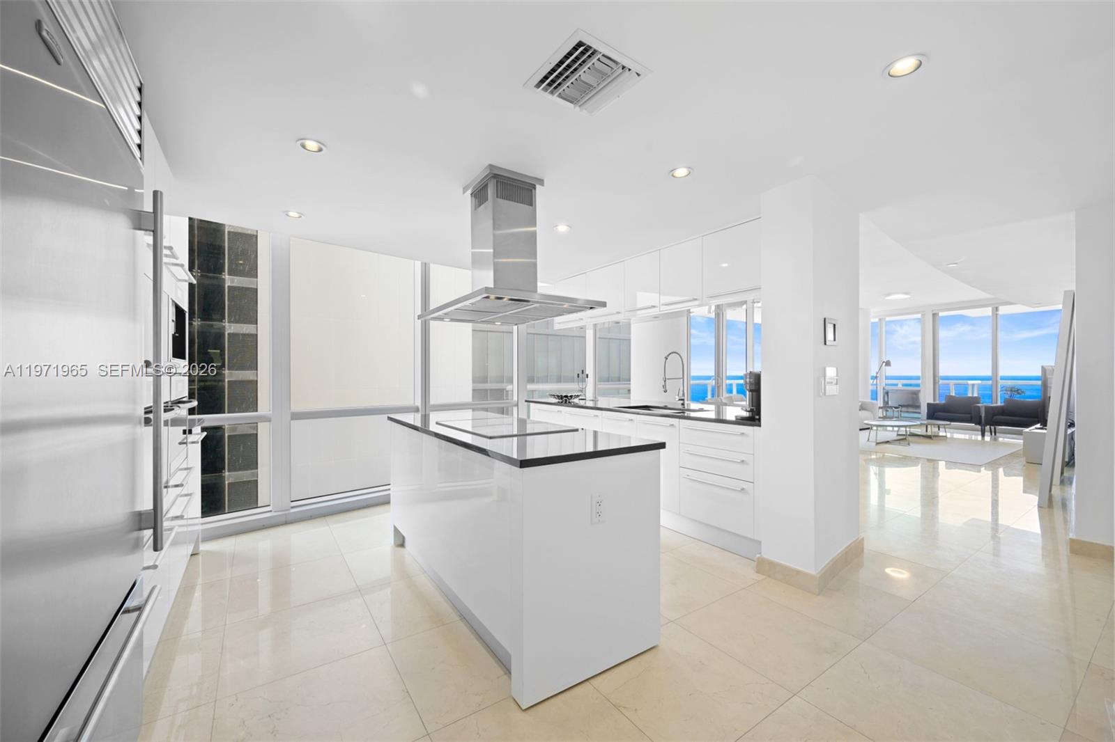17121 Collins Ave #1508 Sunny Isles Beach, FL 33160