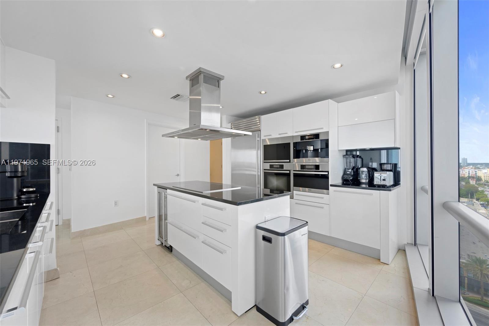 17121 Collins Ave #1508 Sunny Isles Beach, FL 33160