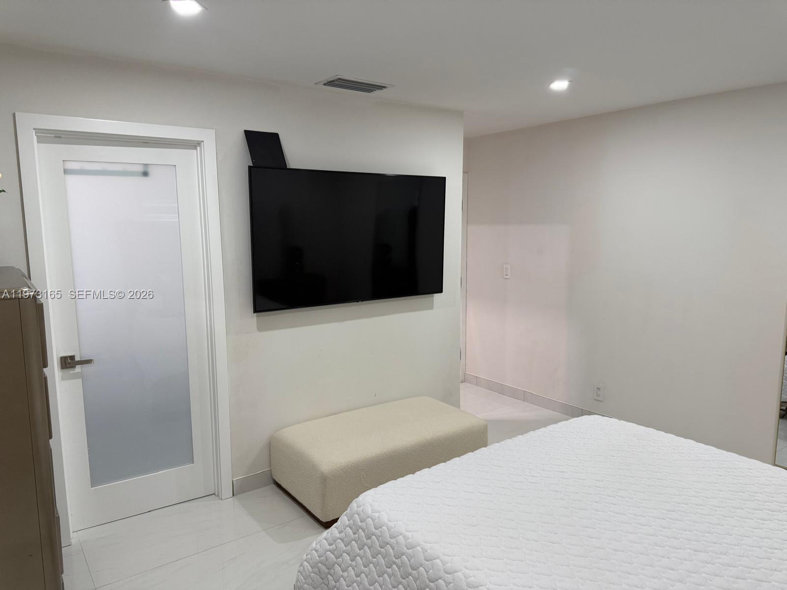 1801 NW 42nd St Oakland Park, FL 33309