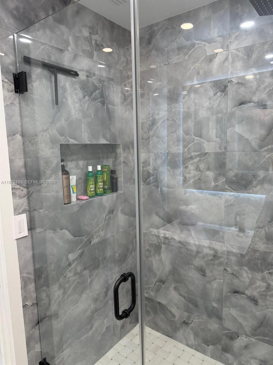 1801 NW 42nd St Oakland Park, FL 33309