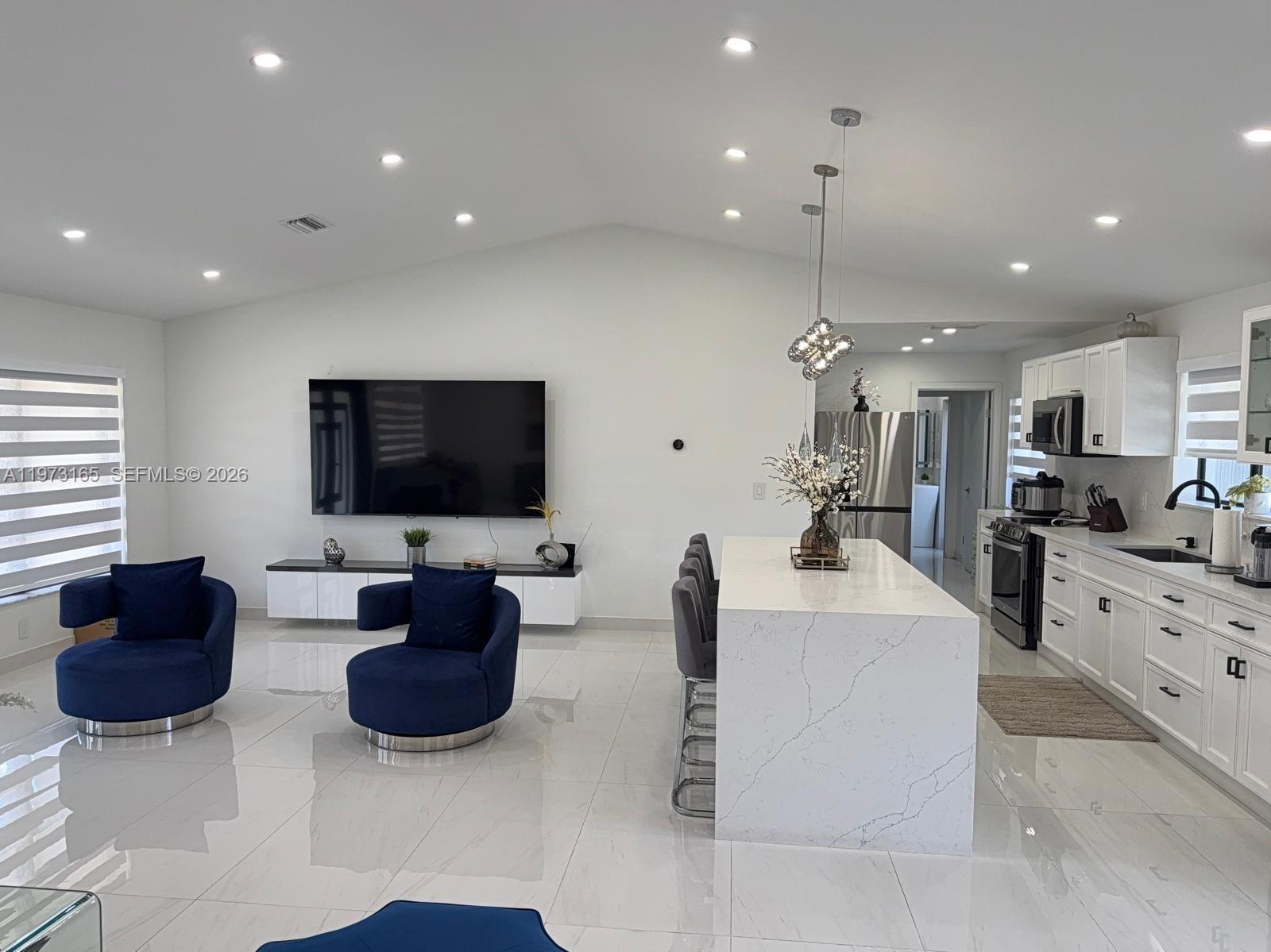 1801 NW 42nd St Oakland Park, FL 33309