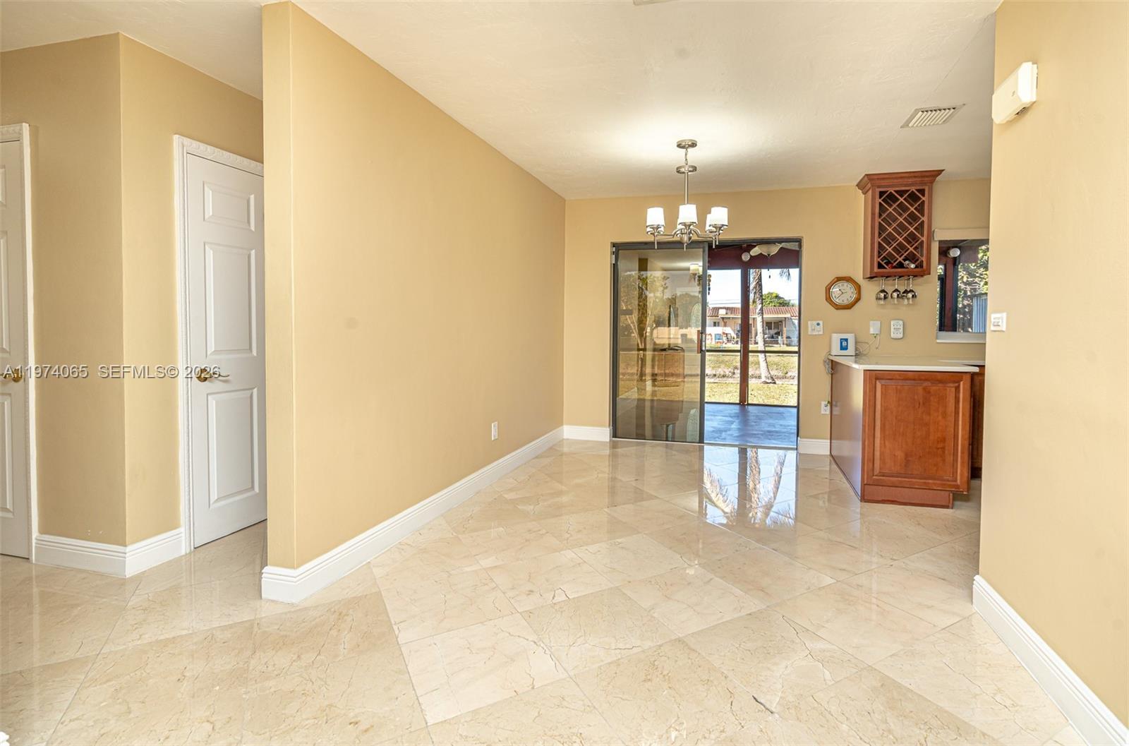 4600 SW 104th Ave Miami, FL 33165