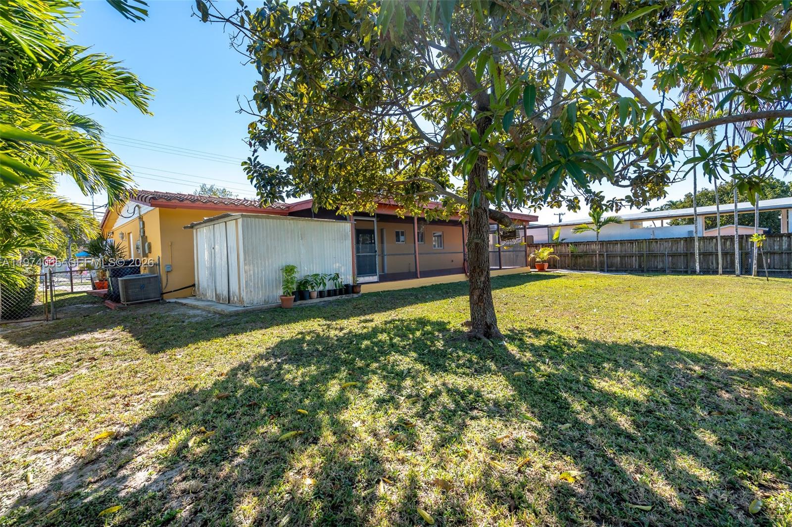 4600 SW 104th Ave Miami, FL 33165