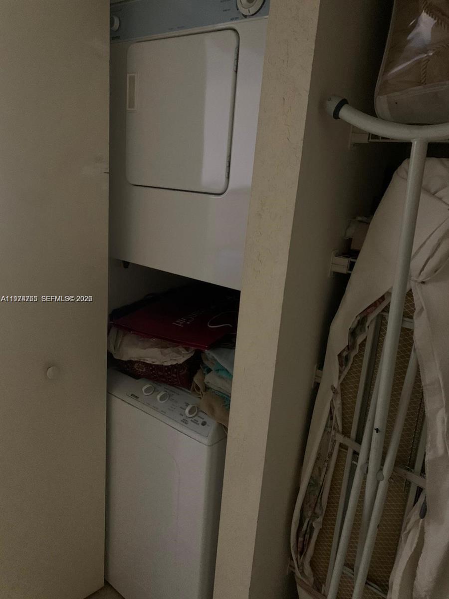 8877 Collins Ave #506 Surfside, FL 33154