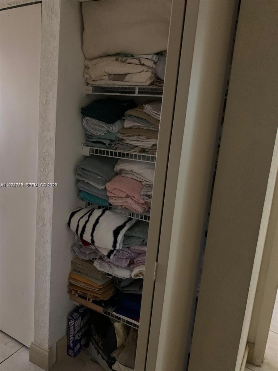 8877 Collins Ave #506 Surfside, FL 33154