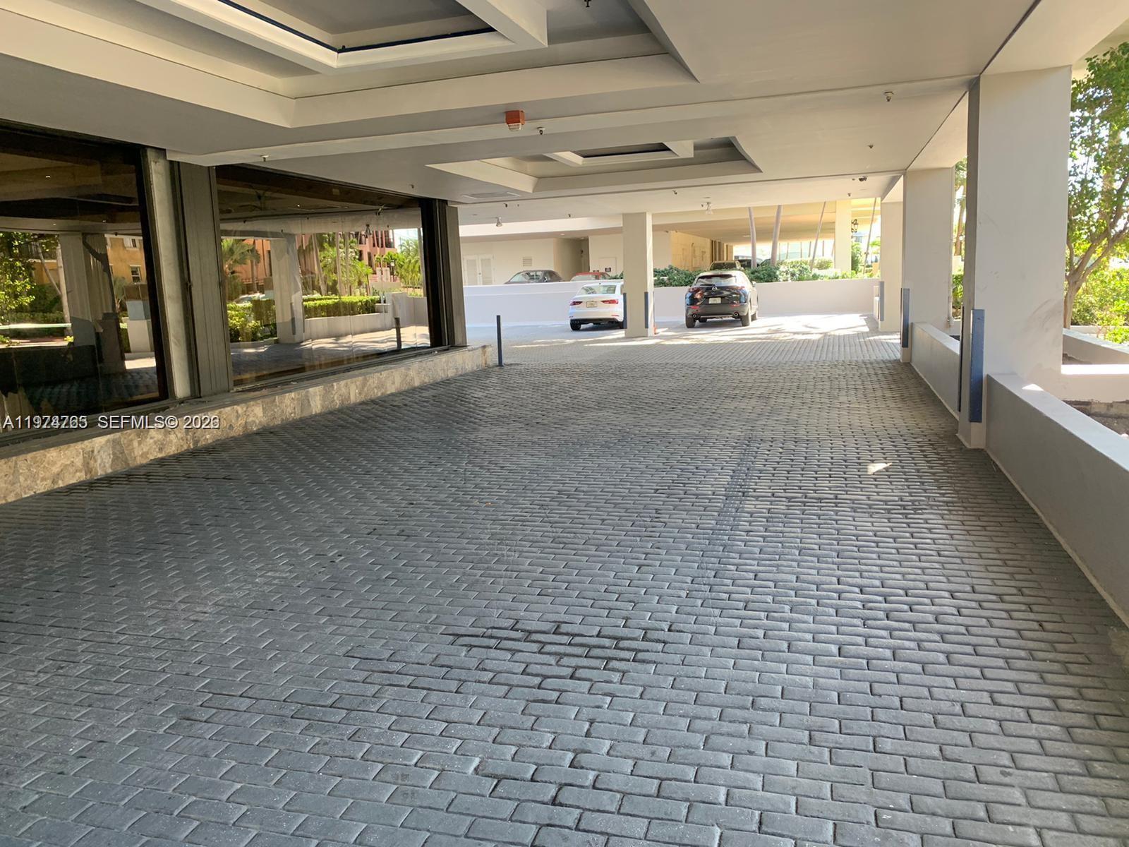 8877 Collins Ave #506 Surfside, FL 33154