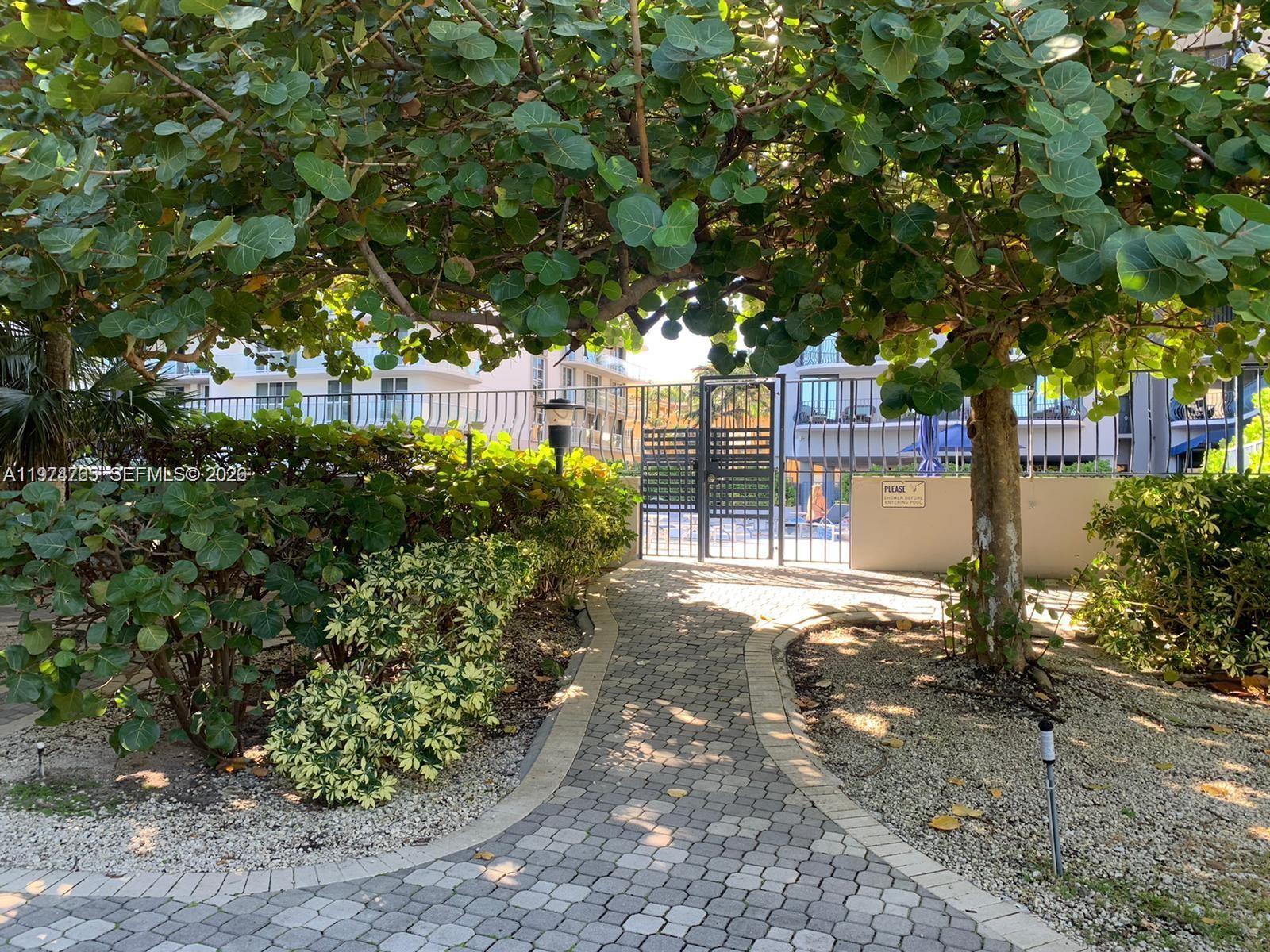 8877 Collins Ave #506 Surfside, FL 33154