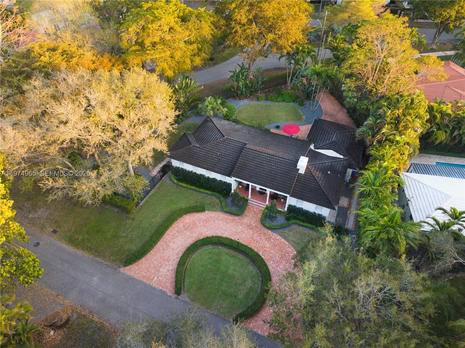 600 San Lorenzo Ave Coral Gables, FL 33146