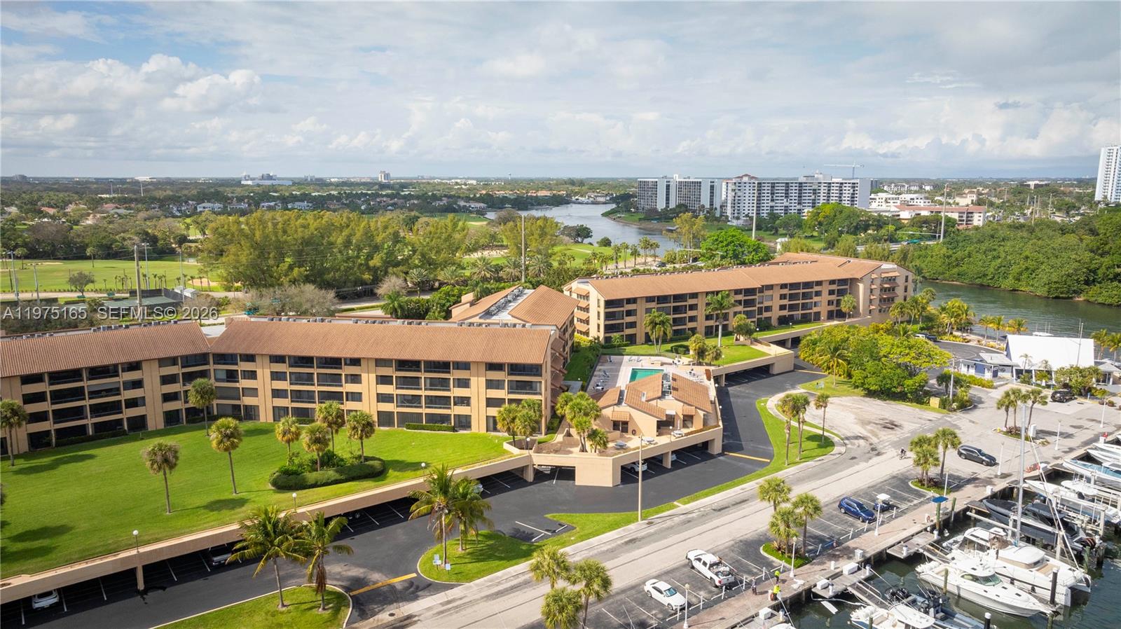 1036 Us Hwy 1 #216 North Palm Beach, FL 33408