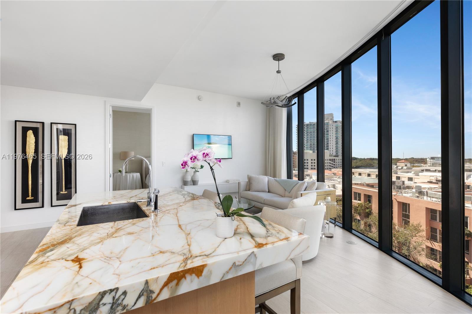 2831 S Bayshore Dr #808 Miami, FL 33133