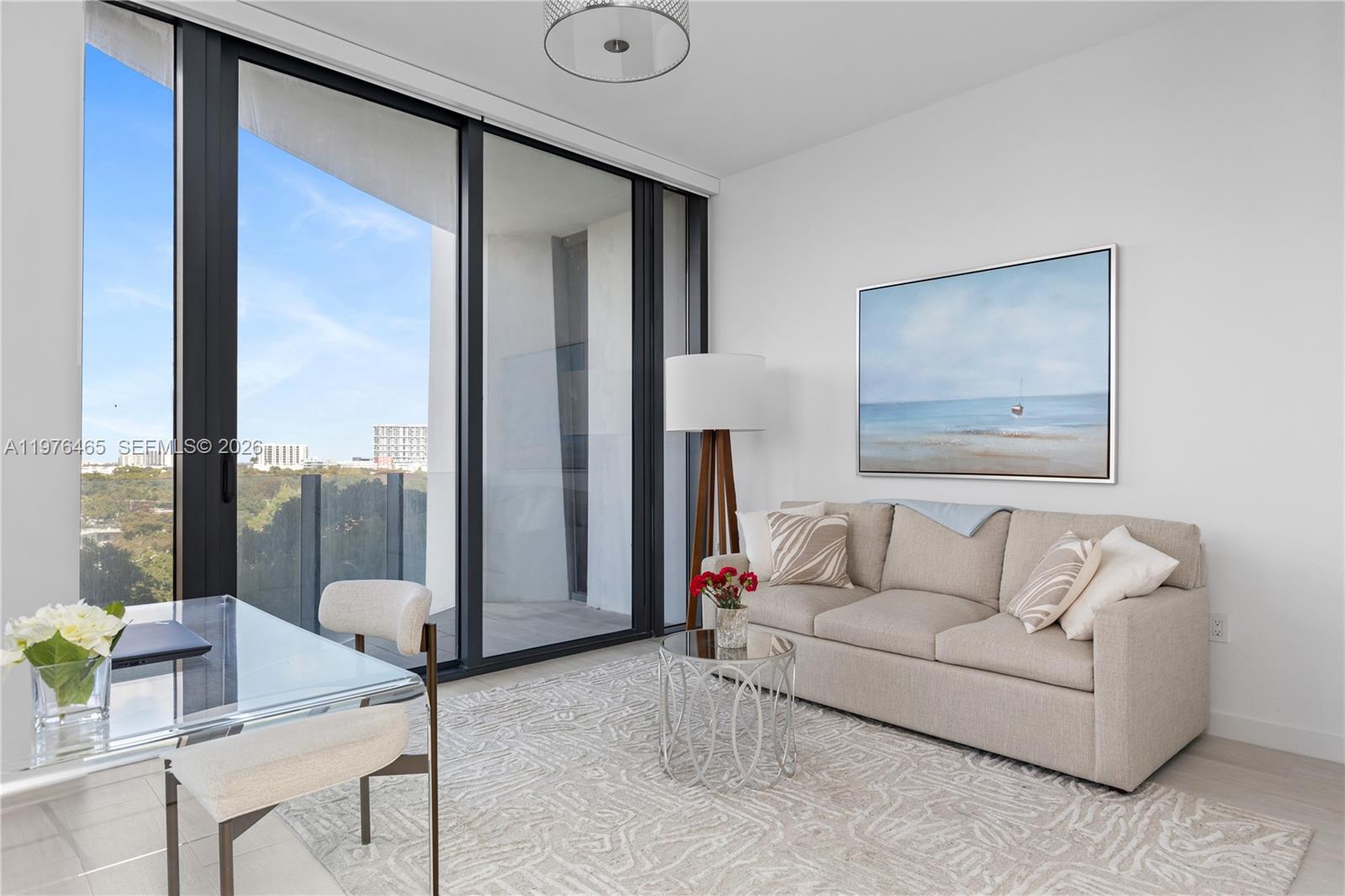 2831 S Bayshore Dr #808 Miami, FL 33133