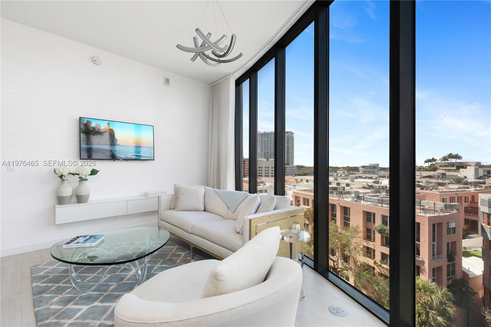 2831 S Bayshore Dr #808 Miami, FL 33133