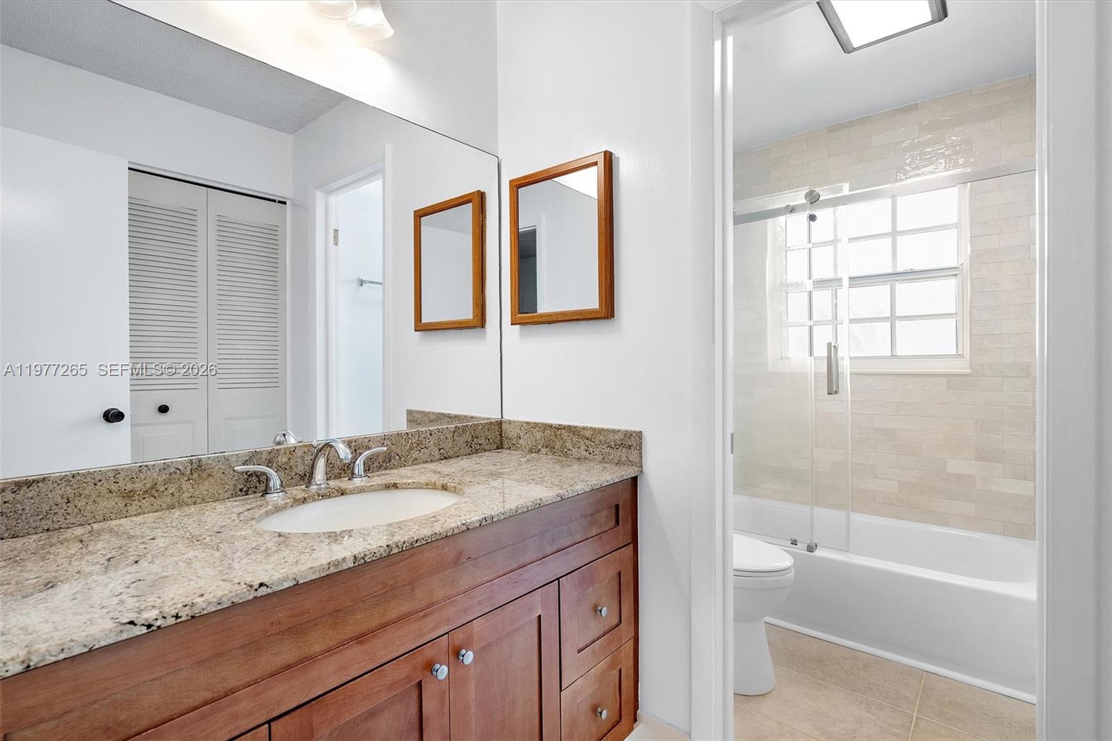 3660 Citrus Trce #4 Davie, FL 33328