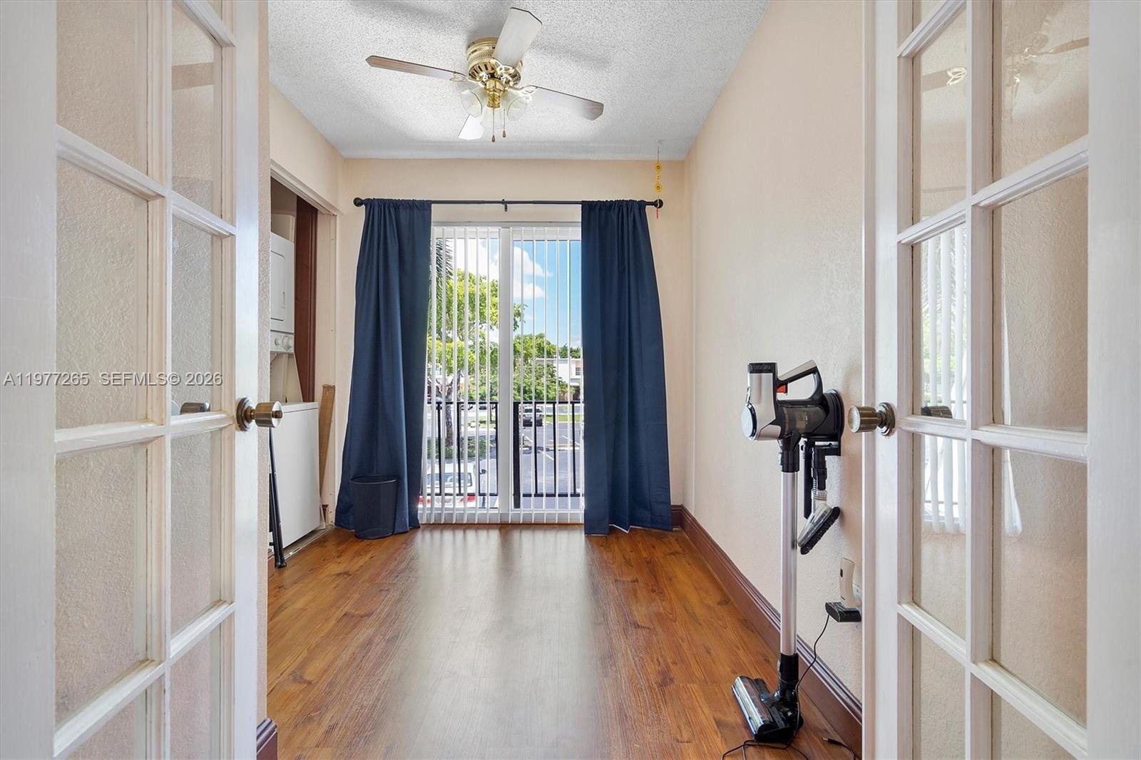 3660 Citrus Trce #4 Davie, FL 33328