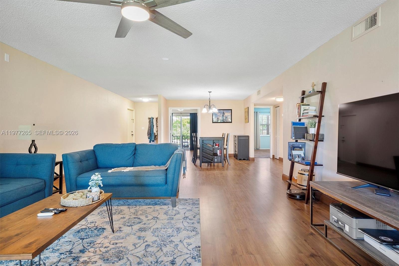 3660 Citrus Trce #4 Davie, FL 33328