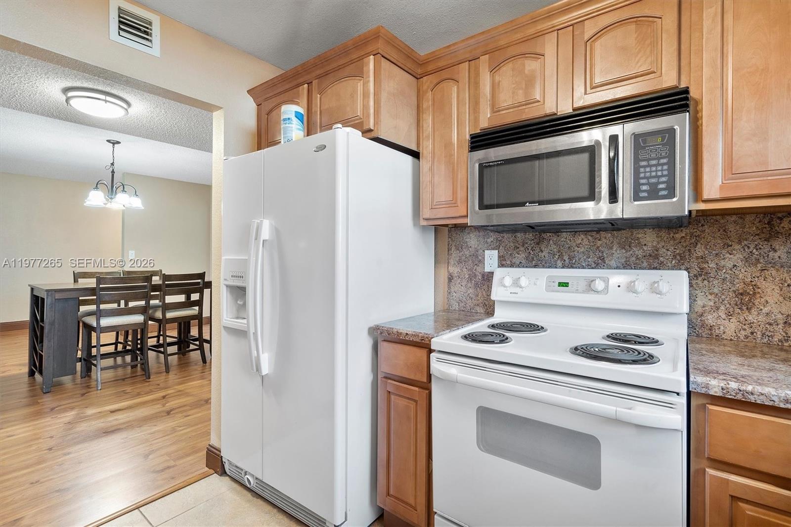 3660 Citrus Trce #4 Davie, FL 33328